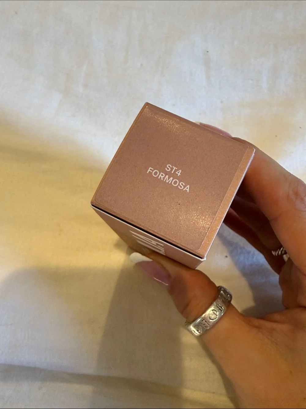 ILIA Super Serum Skin Tint SPF 40 - ST4 FORMOSA
